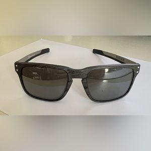 Oakley sunglasses